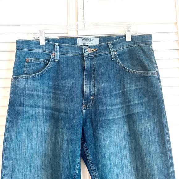 Wrangler Authentics Dark Wash Straight Leg Jeans Size 34 x 28 - Picture 2 of 7